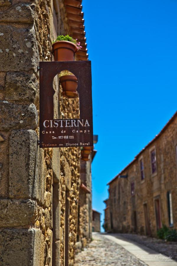 Гостьовий будинок Casa Da Cisterna Фиґейра-ді-Каштелу-Родрґу Екстер'єр фото